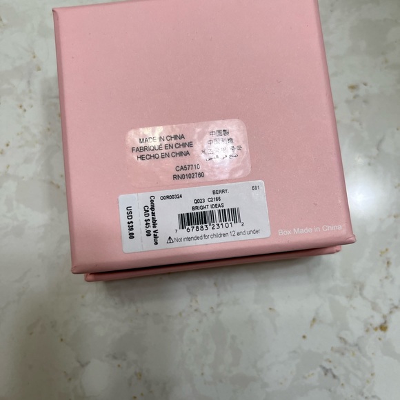 NWT Kate Spade Earrings - Picture 5 of 5